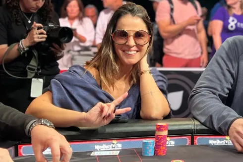 Regina Sevilha deu show e levou uma bela forra na WSOP
