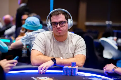 Brunno Botteon está entre os melhores no ranking do PokerStake
