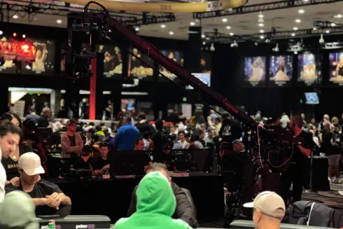 A WSOP voltou a quebrar recordes neste sábado (13)
