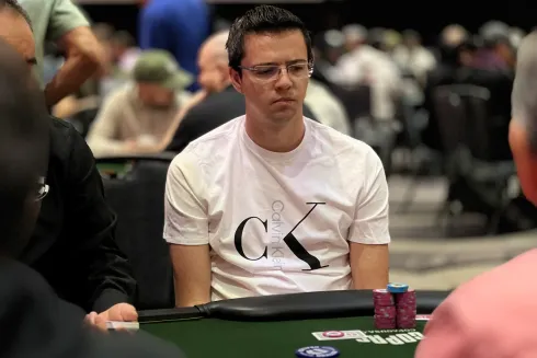 Luis Dorneles está muito perto do bracelete da WSOP
