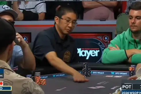 Jonathan Tamayo não queria perder o payjump e a FT (Reprodução/PokerGO)
