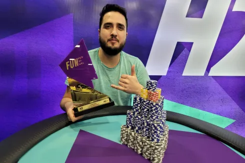 Cainan Almeida grantiu o troféu de campeão
