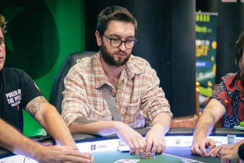 Alex Shepel se envolveu em um grande pote no Super High Roller do LAPT México
