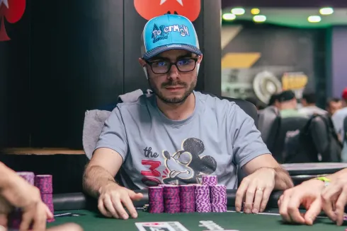 Mauricio Madrigal acumulou um bom stack no Dia 1B
