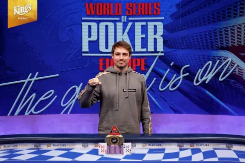 Simone Andrian, campeão do Main Event da WSOP Europa
