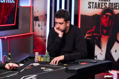 Jared Bleznick (foto) dominou Patrik Antonius no segundo episódio do High Stakes Duel 5 (Foto: PokerGO)
