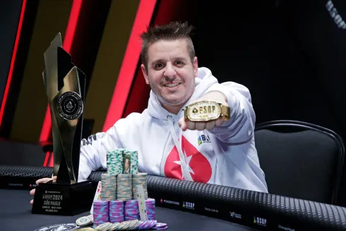 José Lesta, campeão do Main Event do BSOP Millions
