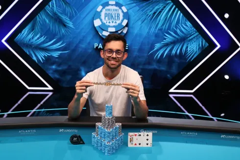 Mike Gorodinsky, campeão do Evento #10 da WSOP Paradise (Foto: WSOP)
