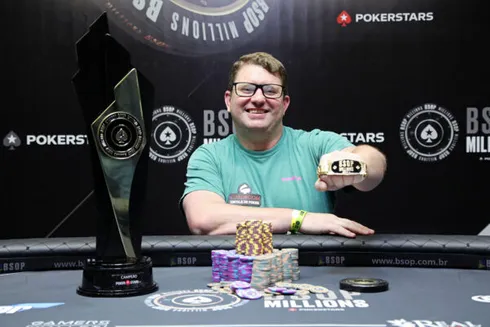 André Berlanda é o grande campeão do Main Event do BSOP Millions
