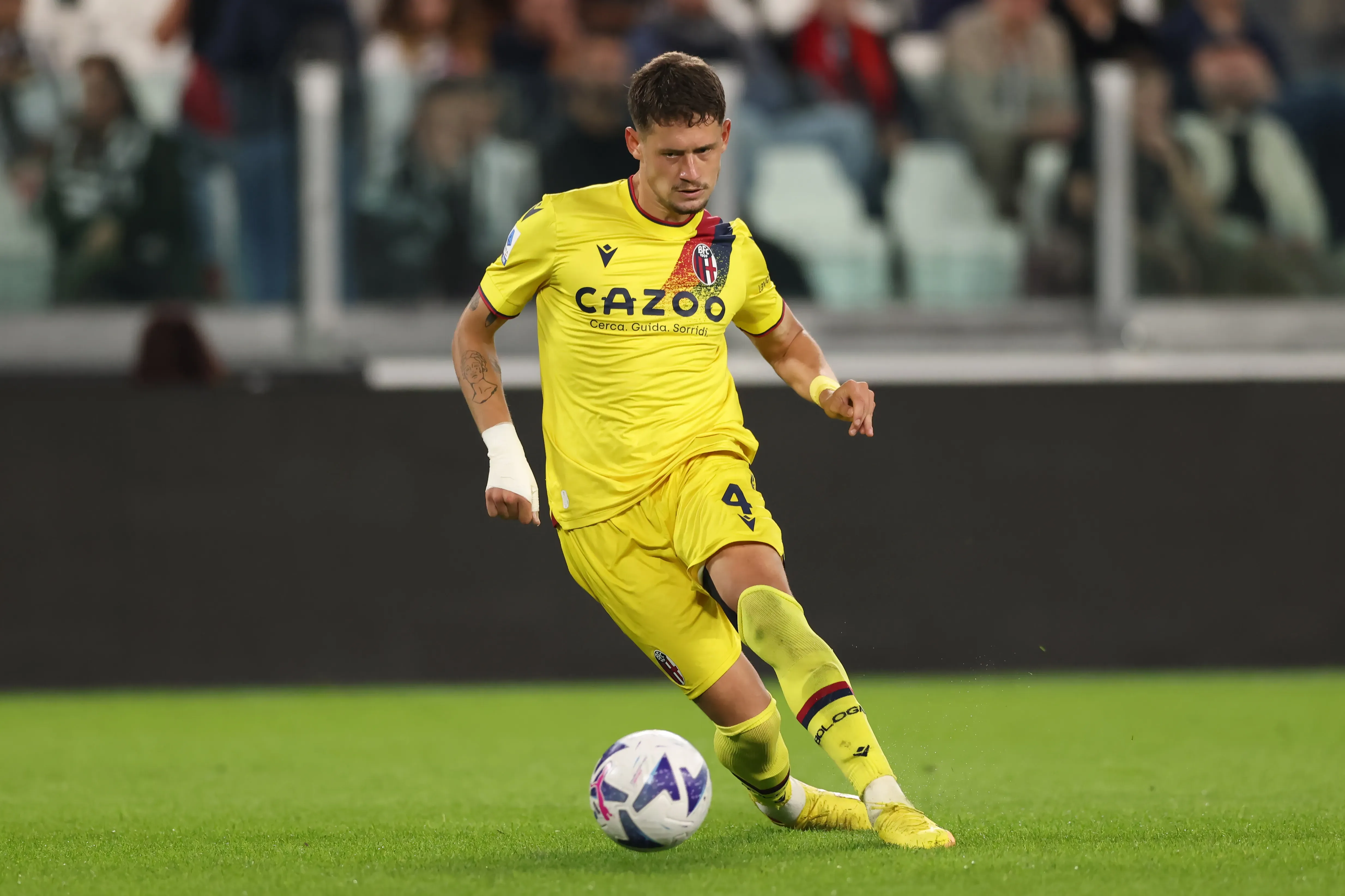 Joaquín Sosa jugando por Bologna. (Photo by Jonathan Moscrop/Getty Images)