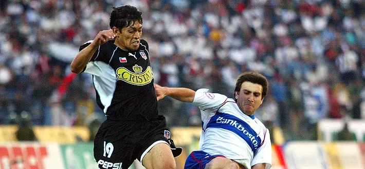 Marco Millape con la camiseta de Colo Colo