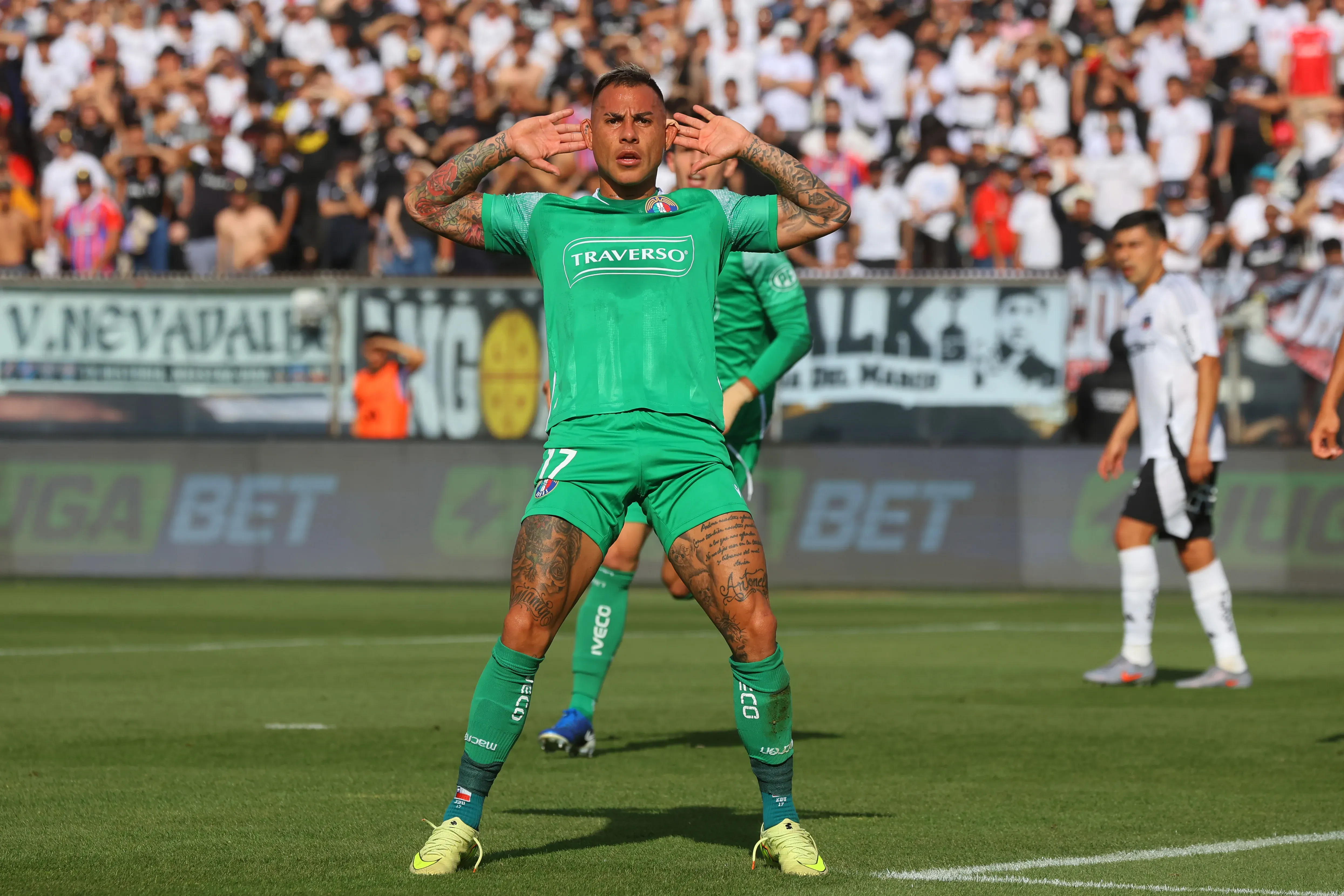 A mitad de año hubo molestia por las cláusulas y el jugador se fue a Audax Italiano. Foto: Jonnathan Oyarzun/Photosport