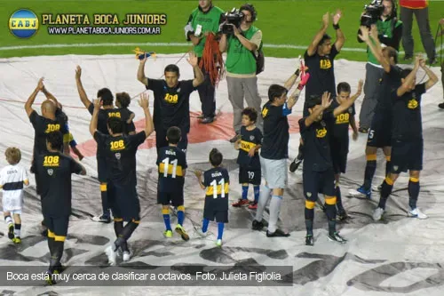 boca saluda a la gente