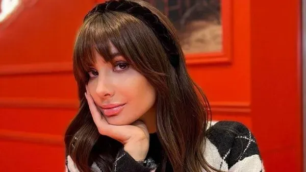 La bella modelo argentina estuvo en pareja con Maripán (Instagram)