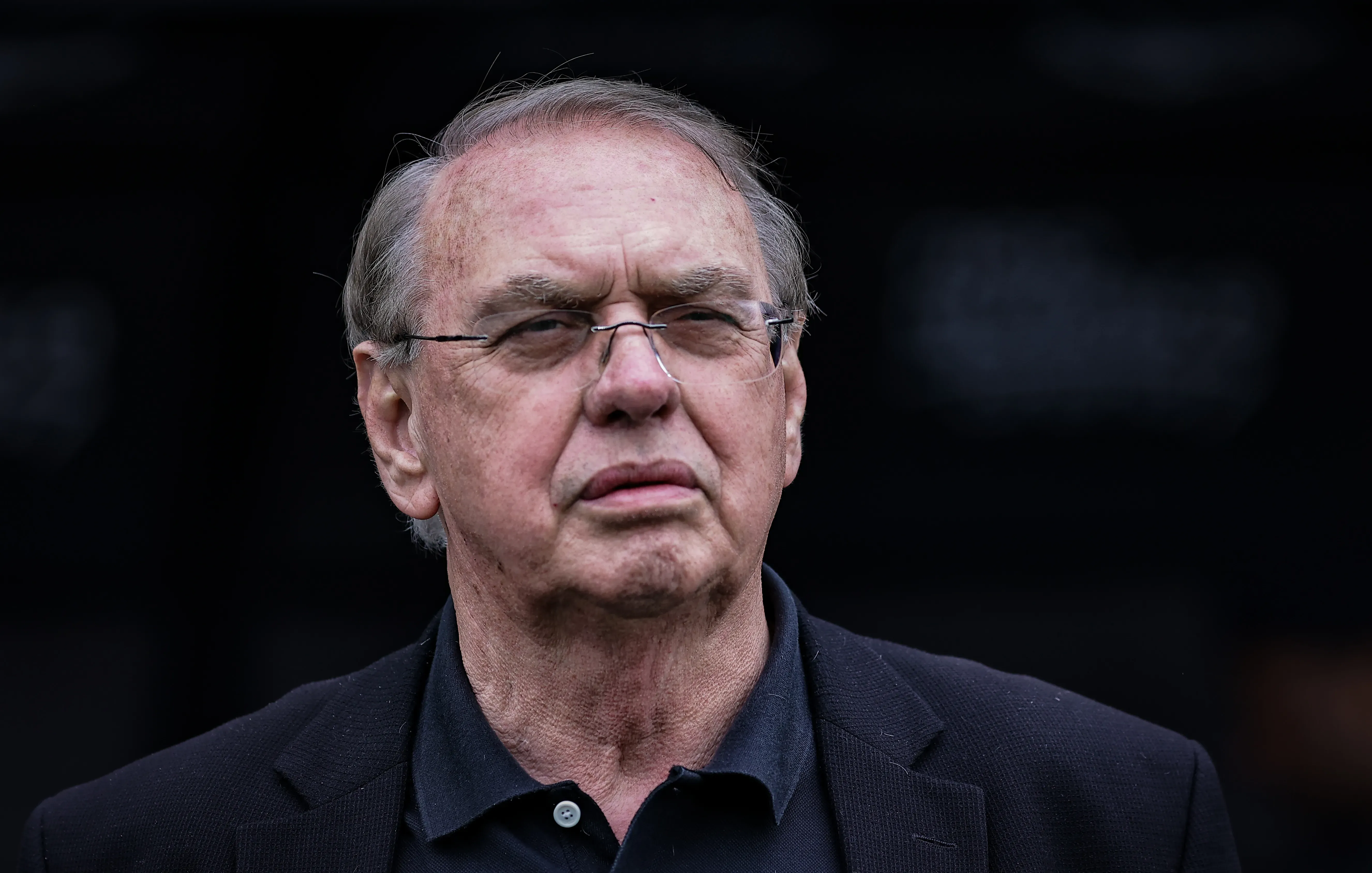 Osmar Stabile presidente do Corinthians durante aquecimento antes da partida contra o Ceara no estadio Arena Corinthians pelo campeonato Brasileiro A 2025. Foto: Fabio Giannelli/AGIF