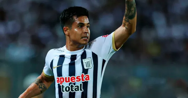 Ricardo Lagos jugando para Alianza Lima. (Foto: Alianza Lima Prensa)