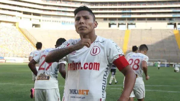 Raúl Ruidíaz celebrando en la Liga 1. (Foto: Universitario).