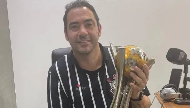 Chicão se destacou em sua passagem pelo Corinthians, e se tornou um dos ídolos do clube foto/reprodução