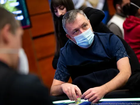 Tony G acerta turn para levar pote de US$ 4,3 milhões em all in triplo; assista