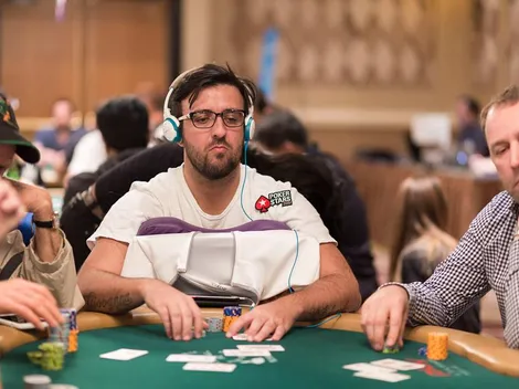 André Akkari lidera o Dia 1 do Evento #44 da WSOP; Matheus Zilberknop também avança