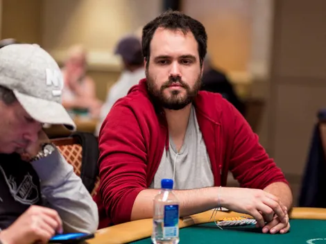 Bernardo Dias leva Brasil à mesa final do Evento #18-High do WCOOP