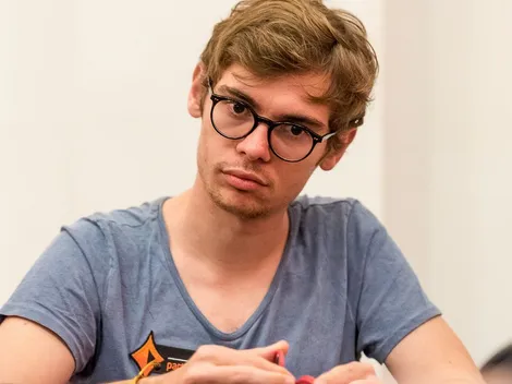 Fedor Holz comenta sete entradas no SHRB China e cash game "decepcionante" de US$ 1 milhão