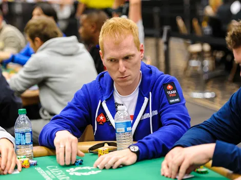 PokerStars Team Online evita split pote com Royal Flush e vai a loucura em streaming