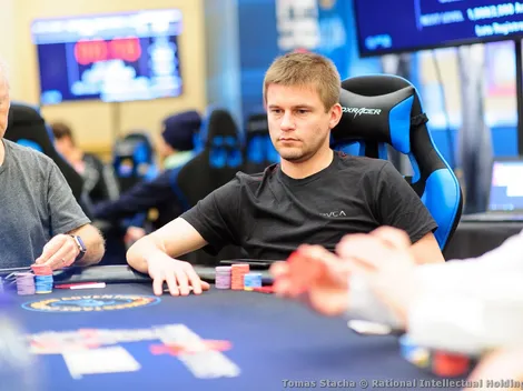 SuperPoker transmite ao vivo mesa final do High Roller do PCA; Byron Kaverman lidera