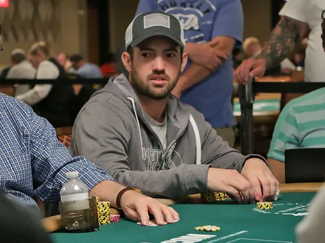 Joe Cada comemora terceiro bracelete da WSOP e revela porque não corre o circuito mundial: "não sou muito fã"