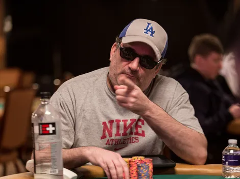 Mike Matusow tem decisão difícil com AA em pote de quase US$ 100 mil