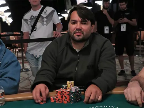 Ricardo Souza vai à mesa final do US$ 1.050 Super Tuesday do PokerStars