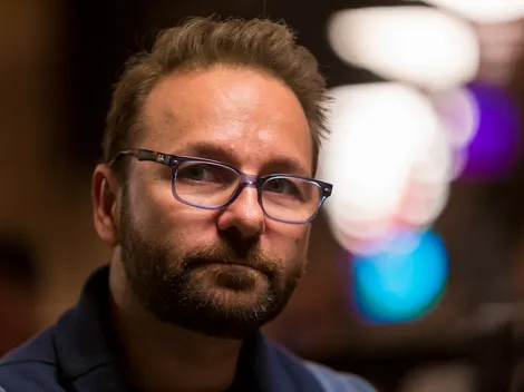 Daniel Negreanu atrasa em volta do break  e critica organização do Big One for One Drop