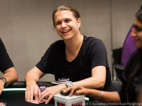 Lena900 alcança marca histórica em premiações no poker online; entenda