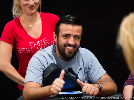 Tá na Mão EPT Barcelona: André Akkari explica hero call contra Renan Aziz