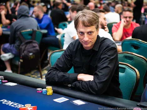 Exclusivo: Victor Marques entrevista Tony Hawk, a lenda do skate, no PokerStars Players Championship