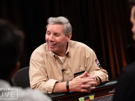 Mike Sexton encontra fold em board cooler no WPT Montreal; opine