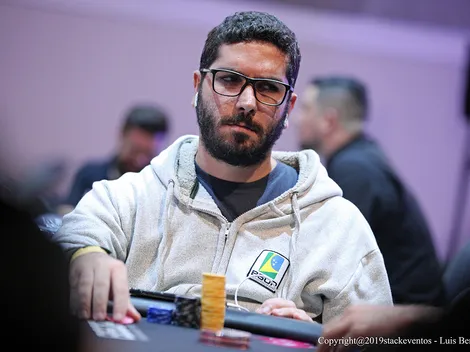 Tá na Mão: Luiz Cláudio Cunha é "salvo" por Celso Sirtoli no 1-Day High Roller do BSOP Salvador