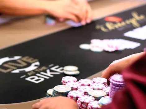 All in triplo em "flop do engate" gera pote gigante no Live at the Bike