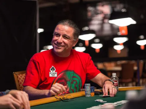 Buscando segundo título na WSOP 2019, Eli Elezra é o chip leader no Dia 3 do Evento #67