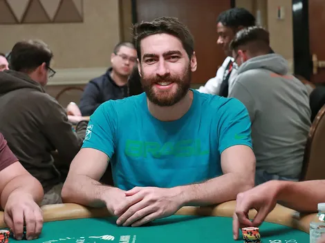 Bruno Desimoni escapa de mão insana, mas é "castigado" pelo baralho no Main Event da WSOP