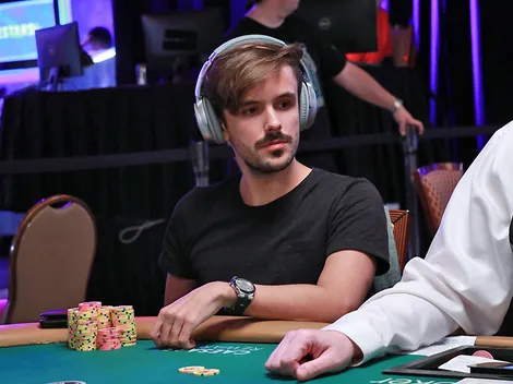 Yuri Martins se despede do Evento #43 da WSOP na reta final