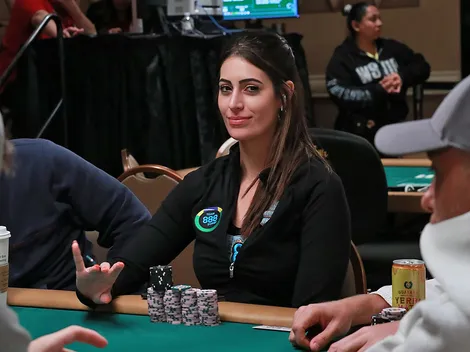 Vivian Saliba está entre os 10 finalistas do Crazy Eights na WSOP