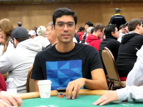 Pablo Brito avança como chip leader para o Dia 2 do Millionaire Maker da WSOP Online