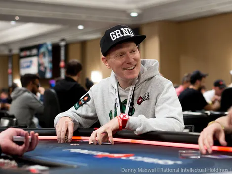 Felix Schneiders recebe troca perfeita no Swap Hold'em do PokerStars; assista