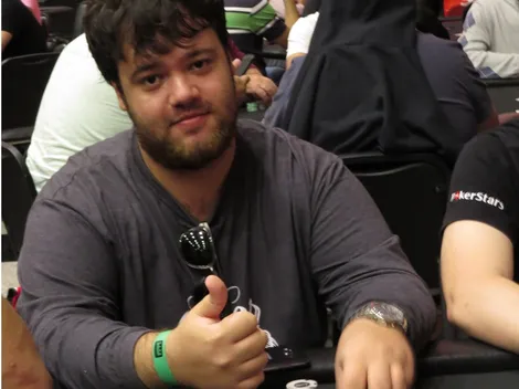 Caique Sanches sofre com broca, tem AA quebrado e cai na mesa final do Evento #60 da WSOP Online