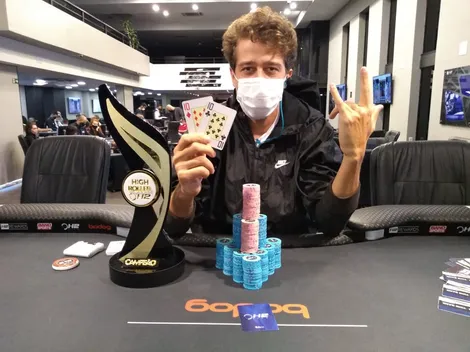 Homar Rassi é campeão do High Roller do H2 Club São Paulo