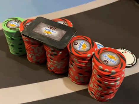 Ethan Yau acerta quadra e forra em cooler de 400 big blinds; assista