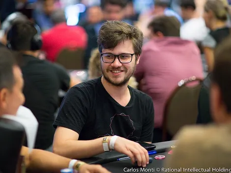 Kelvin Kerber avança entre os líderes no Bounty Builder HR do PokerStars