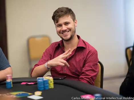 Kelvin Kerber sofre bad beat e cai na mesa final do Bounty Builder HR