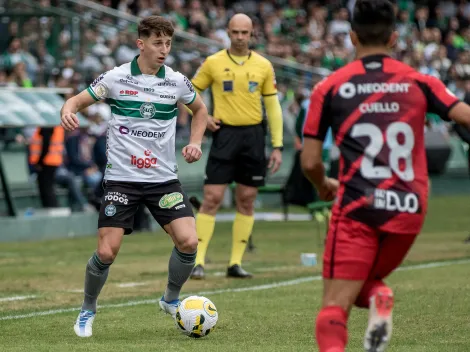 Com Galarza no banco, Morínigo faz testes na escalação do Coritiba e agita torcida